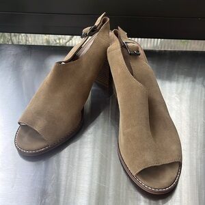 MADEWELL The Cary Sandal Tan Suede Chunky Heels in Faded Birch Color Size 11